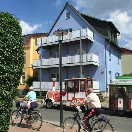 Am Mueritz Seeufer Apartment *